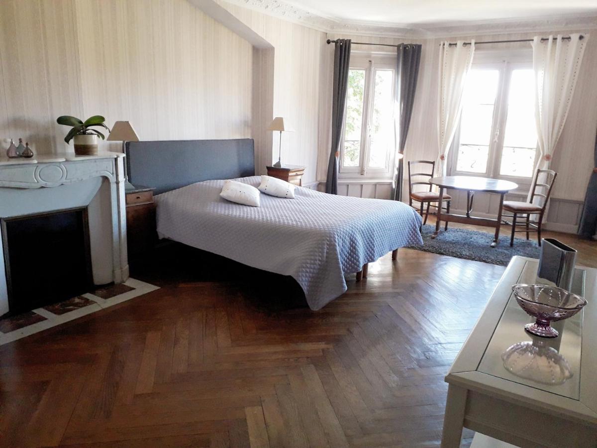 La Tourelle De Chevignat Bed and Breakfast Courmangoux Eksteriør billede